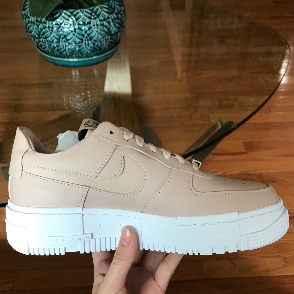 Nike Air Force 1